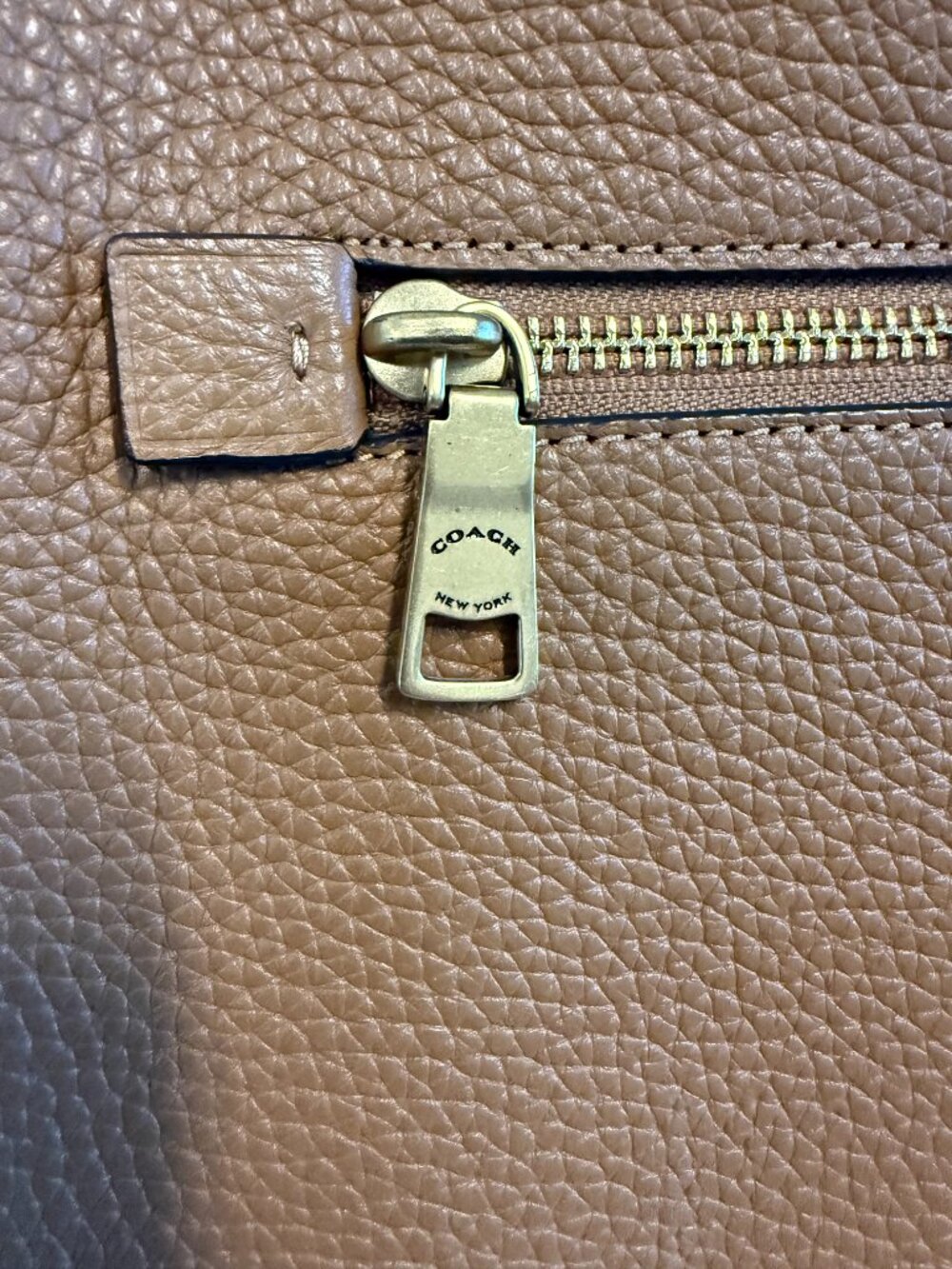 COACH "Emery" Pebble Leather Color Block Adjustable Shoulder/Crossbody Bag - Picture 6 of 15